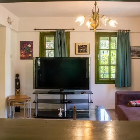 Vacation W Garden 10 Min To Sea In *