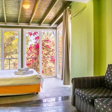 Vacation W Garden 10 Min To Sea In * Κουσάντασι